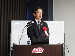 講師の長岡氏